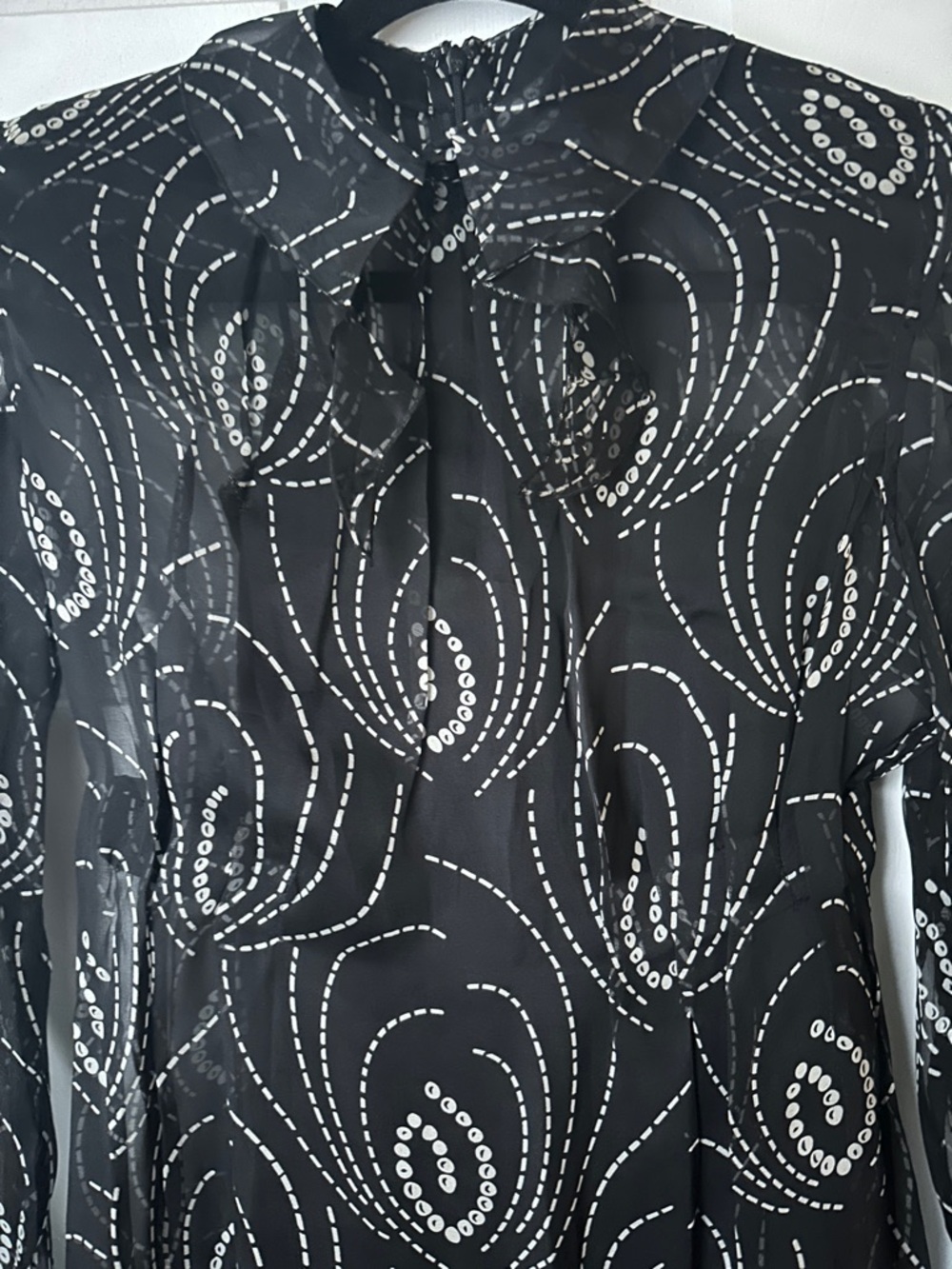 Prada Midi Dress 100% silk estate found - Picture 5 of 6